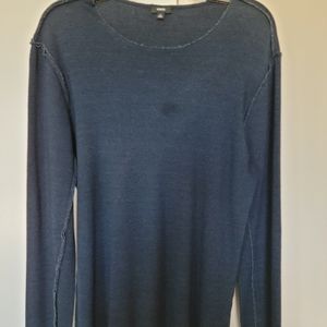 Men's Vince Light weight sweater,  rich blue color, medium size